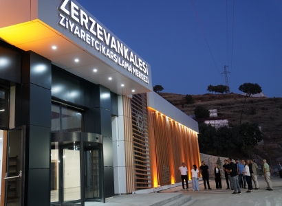 Eşbaşkanlar, Zerzevan Kalesi Ziyaretçi Karşılama Merkezi’ni inceledi