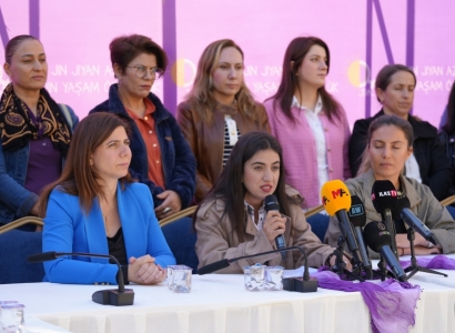 Co-Mayor Bucak attends 25 November statement