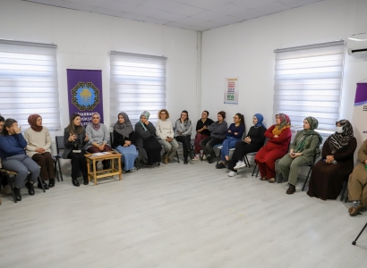 Civîna ‘Ber bi bajarên jinan ên Amedê ve’ hat lidarxistin