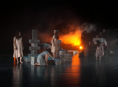 Jîn oyunu kadınlar için sahnelendi