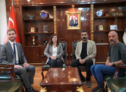 Balyozxaneya Kanadayê serdana Hevşaredarên Amedê kir