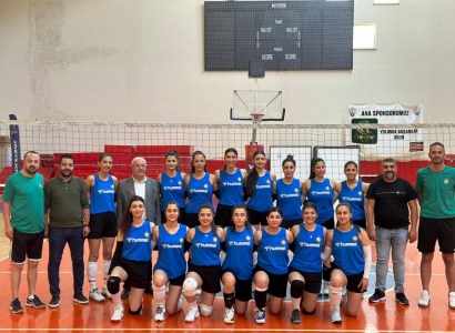 Tîma voleybolê ya jinan a şaredariyê derket lîga 1.