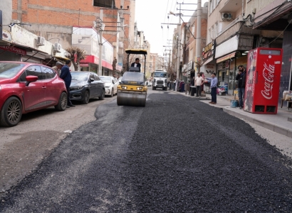 Olumsuz hava koşullarından kaynaklı tahrip olan yollar onarılıyor
