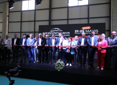Sekreterê Giştî Gorduk beşdarî vekirina Pêşangeha Otomotîv û Mobilîteyê bû