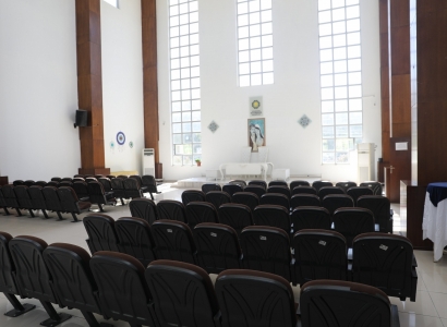 Free Sign Language Interpretation Service at Wedding Ceremonies