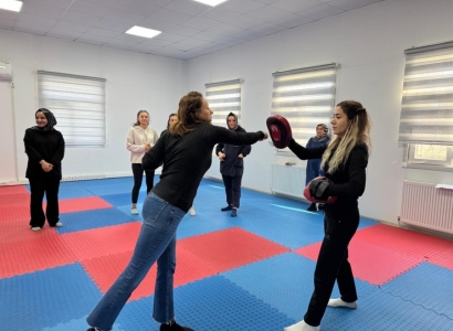 Atolyeya parastina nêzik hat lidarxistin