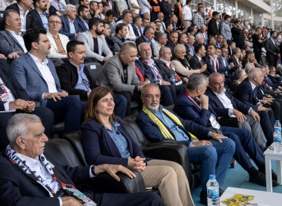 Eşbaşkan Bucak, Diyarbakır’daki Play-Off Finalini izledi