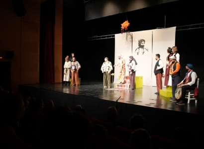 Amed Tiyatro Festivali’nde ‘Bekoyê Ewan’ oyunu sahnelendi
