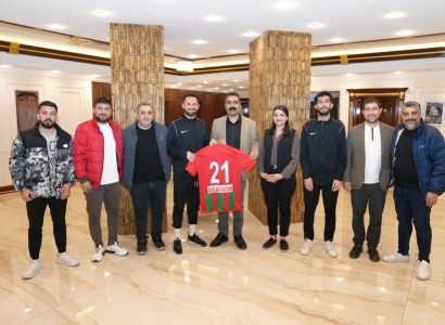 Dîyarbekîrsporî ra Zîyaretê DBB’yî