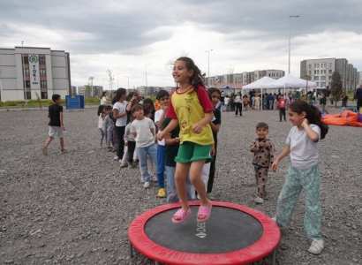 Oglakli de Kuçeyî Seba Gedeyan Bîyî Warê Sporî