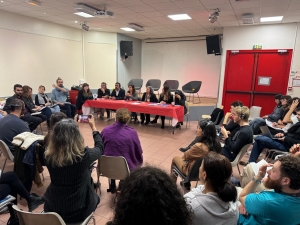 Eşbaşkanlar Paris’te aktivistler ve gençlerle bir araya geldi