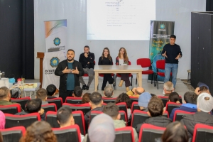 EKPSS&rsquo;ye hazırlanan &ouml;ğrenciler i&ccedil;in deneme sınavı ve &lsquo;sınav kaygısı&rsquo; semineri