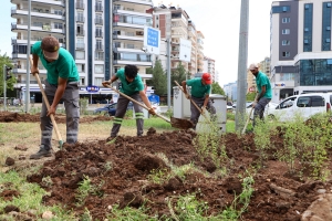 Kavşaklar estetik dokunuşlarla yenileniyor