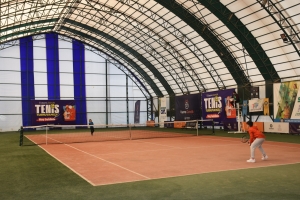 “Uyanış Gençlik” tenis turnuvası başladı