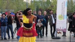 Stage moves into the streets at Amed Theatre Festival