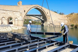 Tarihi Malabadi Köprüsü’nde çalışmalar tamamlanıyor