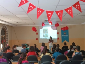 Bilgievi öğrencileri 19 Mayıs’ı kutladı