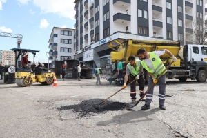 Li Rezan&ecirc; ji bo r&ecirc;y&ecirc;n xerabb&ucirc;y&icirc; seferberiya asfalt&ecirc;