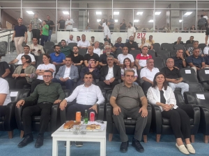Hevşaredar Bucak, li maça Amedspor-Erzurumsporê temaşe kir