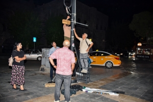 Beytê Şaîranê Kurdan Kuçeyanê Amedî Xemilnenê