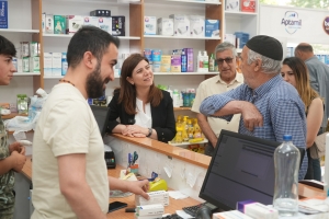Eş Başkanlar, Huzurevleri Mahallesi’nde esnafı dinledi
