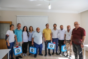 Piştgiriya gopal&ecirc; sp&icirc; ji bo kes&ecirc;n neb&icirc;na