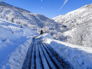 Kırsal mahallelerde 914 kilometrelik yol ulaşıma a&ccedil;ıldı
