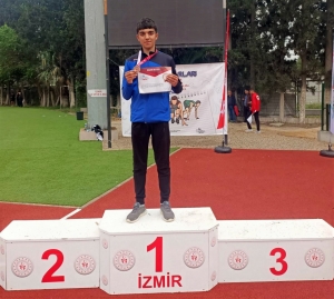 DBB sporcusu turnuvada derece elde etti