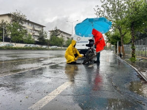 Ekîbên DÎSKÎ ji ber baranê li cihên girîng tedbîr girtin