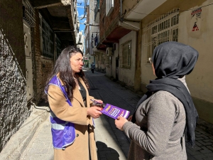 Kadın dayanışması b&uuml;y&uuml;yor