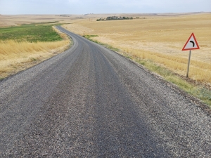 Güvenli ve konforlu ulaşım ağı için yol yapım çalışmaları