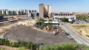 Gazi Yaşargil Eğitim ve Araştırma Hastanesi’ne yeni otopark