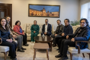 Ji hunermendan serdana Şaredariya Bajarê Mezin