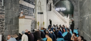 Îlahiyatnas Mehmet Emîn Ay bi gelê Diyarbekirê re