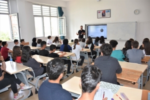 Ji bo xwendekaran semînera &quot;Pêşîlêgirtina Madeyên Hişber&quot;