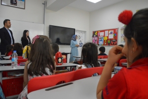 Miniklere, “En Temiz Diyarbakır” için çevre bilinci eğitimi verildi
