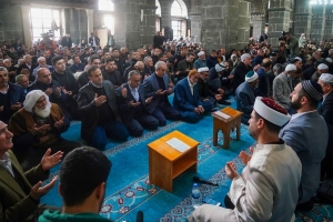 Semedê şehîdanê Çanakkale û hemwelatî ke erdlerz de dinyaya xo bedilnayê Mewlid-î Şerîf ame wendene