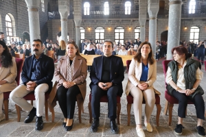 Co-Mayors Attend Easter Mass