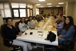 Büyükşehir Belediyesi Kadın Meclisi toplantısını gerçekleştirdi