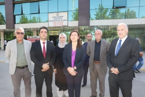 Hevşaredar Bucak li nexweşxaneyê serdana Îsmaîl Beşîkçî kir