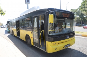 Xeta A2&icirc; de Sefer&ecirc; Şewe Amey&icirc; Z&ecirc;dekerdene