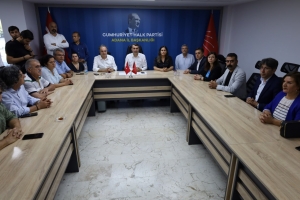 Hevşaredar: &quot;Cihê şaredaran ne zindan, cem gelê xwe ye&quot;