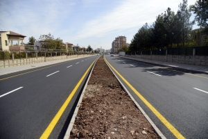 Evrim Alataş Caddesi’nde asfalt yenileme çalışmaları tamamlandı
