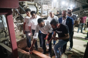 Eş Başkan Hatun, Bağıvar’da kaçak su kullanan fabrika ve işletmeleri yerinde tespit etti