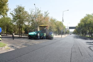 11 Kîlometre 11 Cade û Bulwaran rê 30 Hezar Ton Asfalt Ame Rokerdene