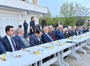 Vali Karaloğlu, Bismil’de iftarda vatandaşlarla buluştu