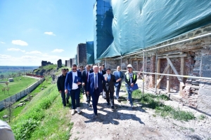 Walî Karaloglu, xebatên qonaxa 5ê ya restorekirina Sûran seh kirin
