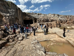 Cinî û gedeyî tarîxê bajarî reyde ameyî têhet