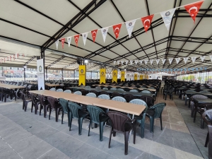 Diyarbakır’ın üç ayrı merkezinde iftar çadırı
