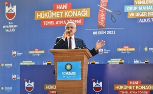 Vali Karaloğlu: “Bu kadim şehrin güzel halkına gece gündüz hizmet ediyoruz”